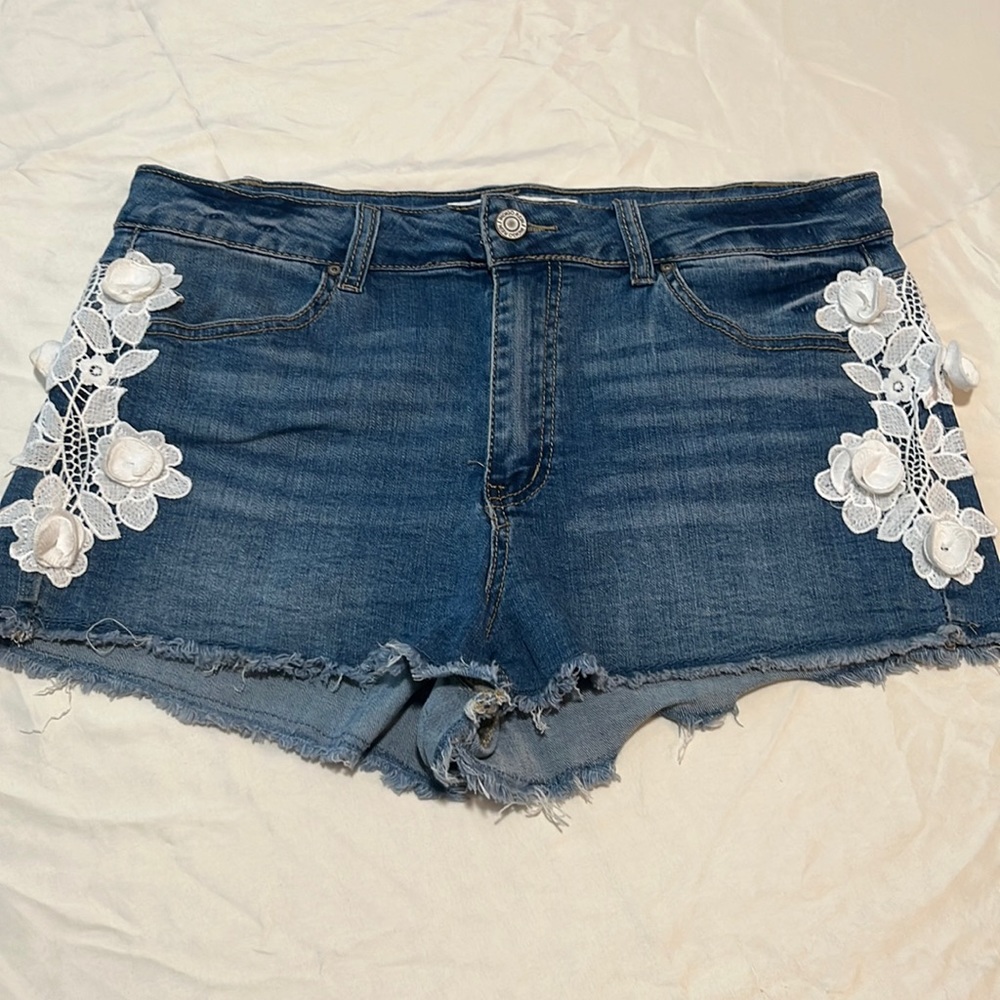 Indigo Rein cut off shorts